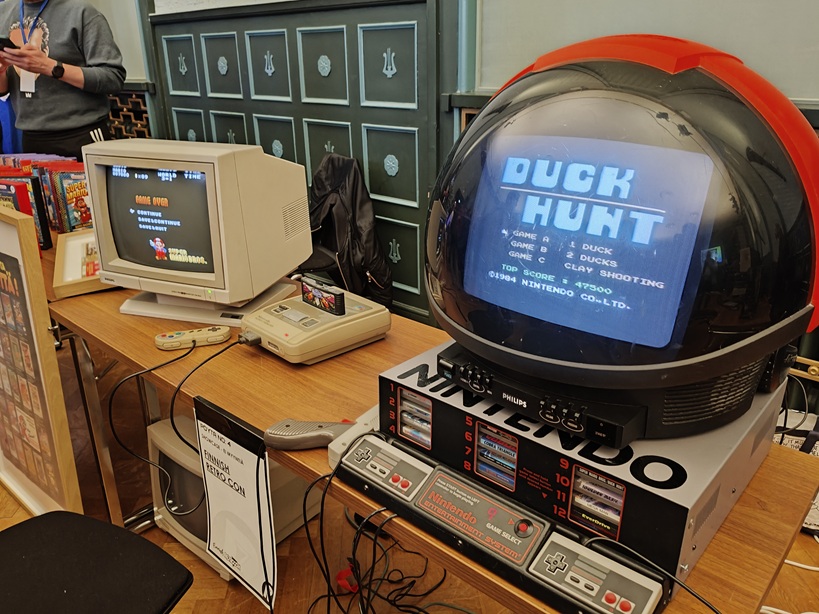 Retro Con NES and SNES setup