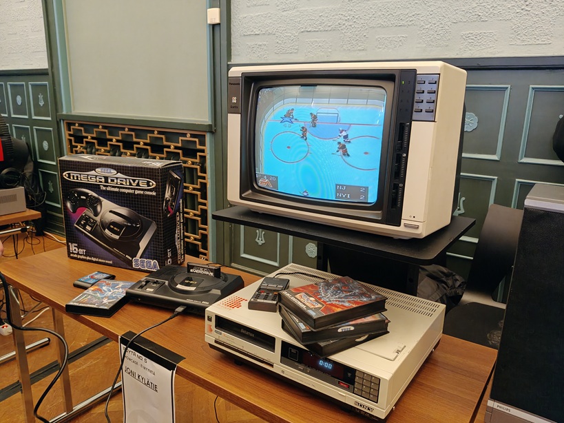 Retro Con Mega Drive setup